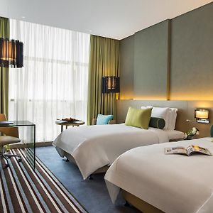 Guest Room Twin Beds